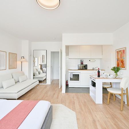 Beautiful And Stylish 1-Bedroom With Kitchen And King Size Bed Wuppertal Bagian luar foto