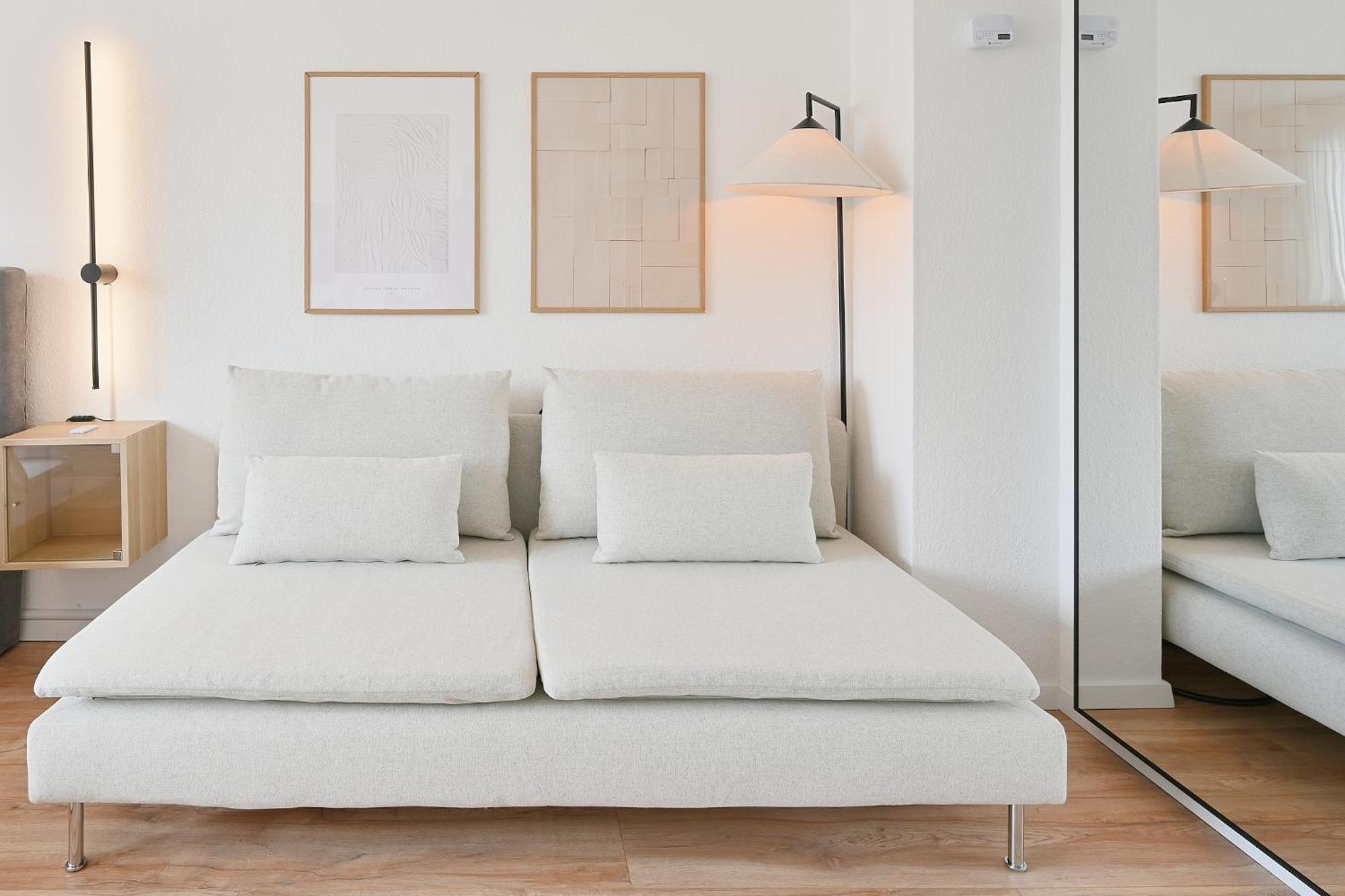 Beautiful And Stylish 1-Bedroom With Kitchen And King Size Bed Wuppertal Bagian luar foto