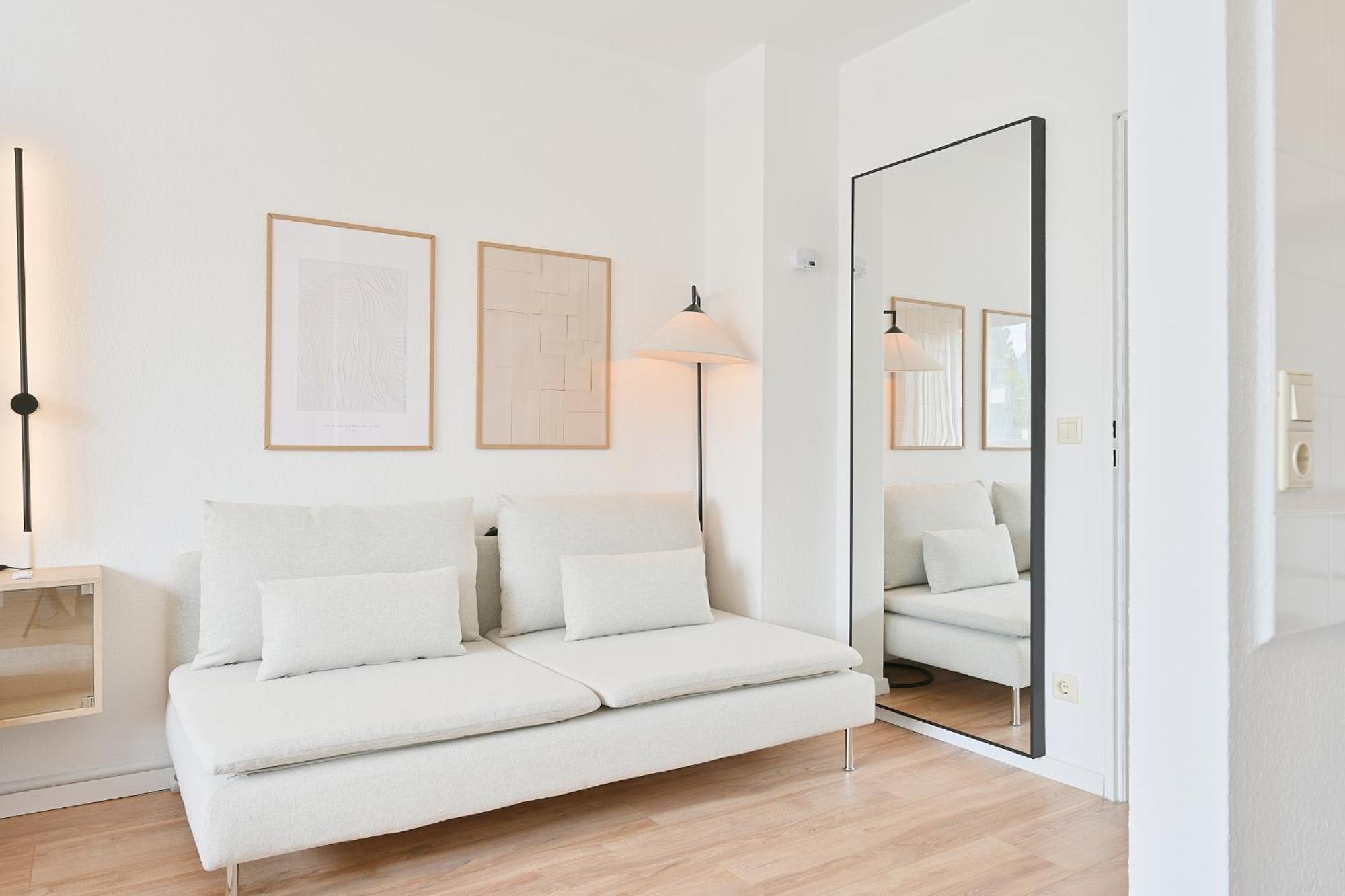 Beautiful And Stylish 1-Bedroom With Kitchen And King Size Bed Wuppertal Bagian luar foto
